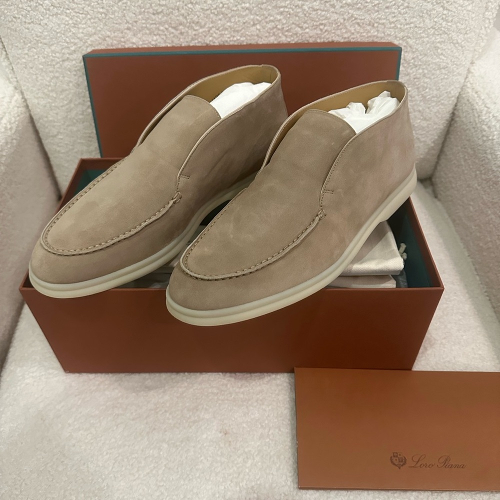 Loro piana Open Walks Sandstone